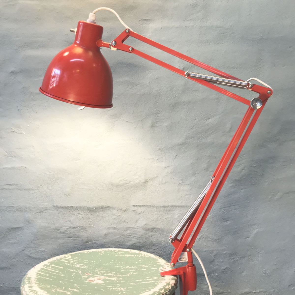 ekko tennis Kapel Luxo L2 Parabol Vintage Architect Lamp Online